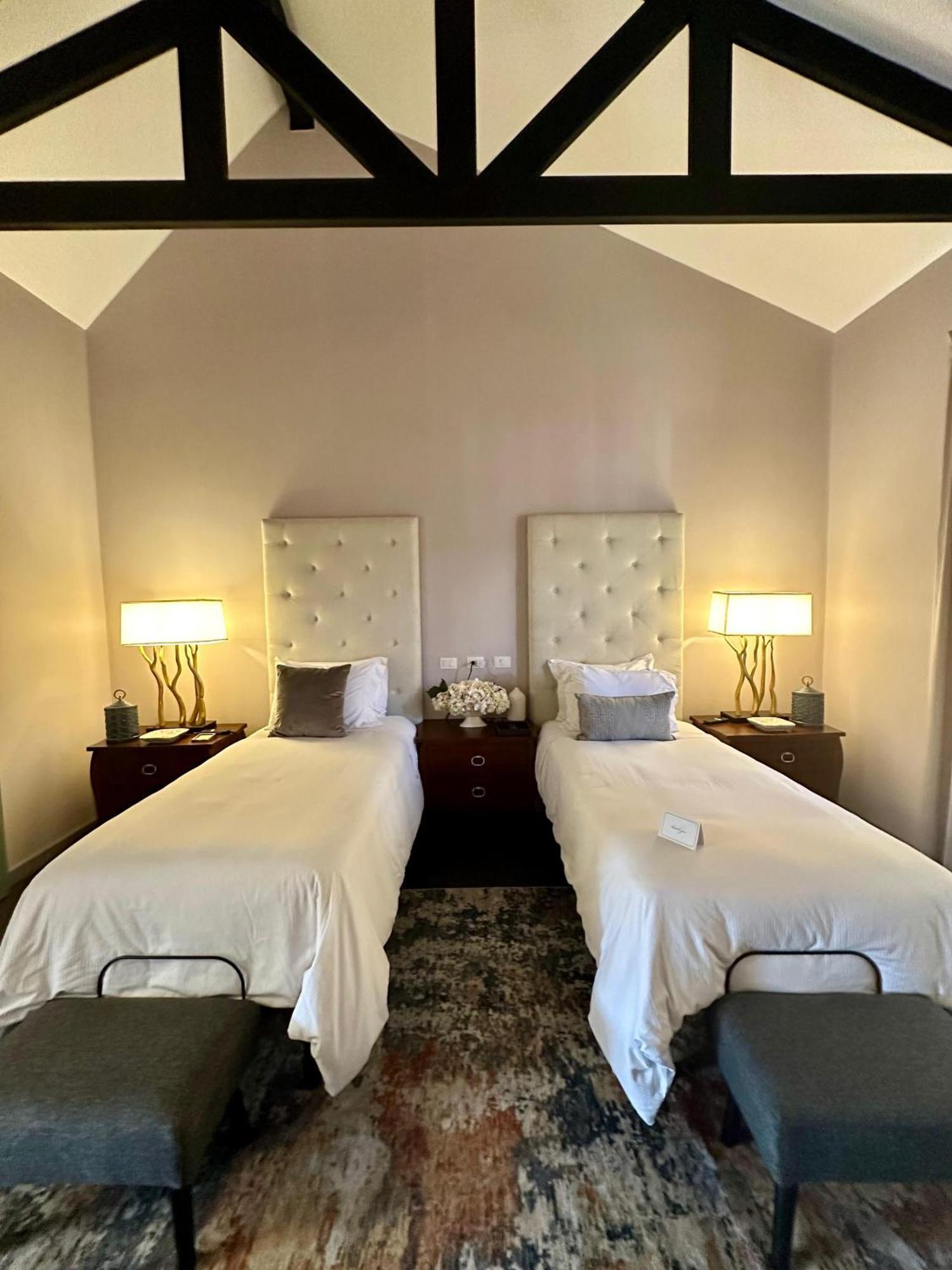 Boutique Hotel La Casona Valle de Angeles Bagian luar foto