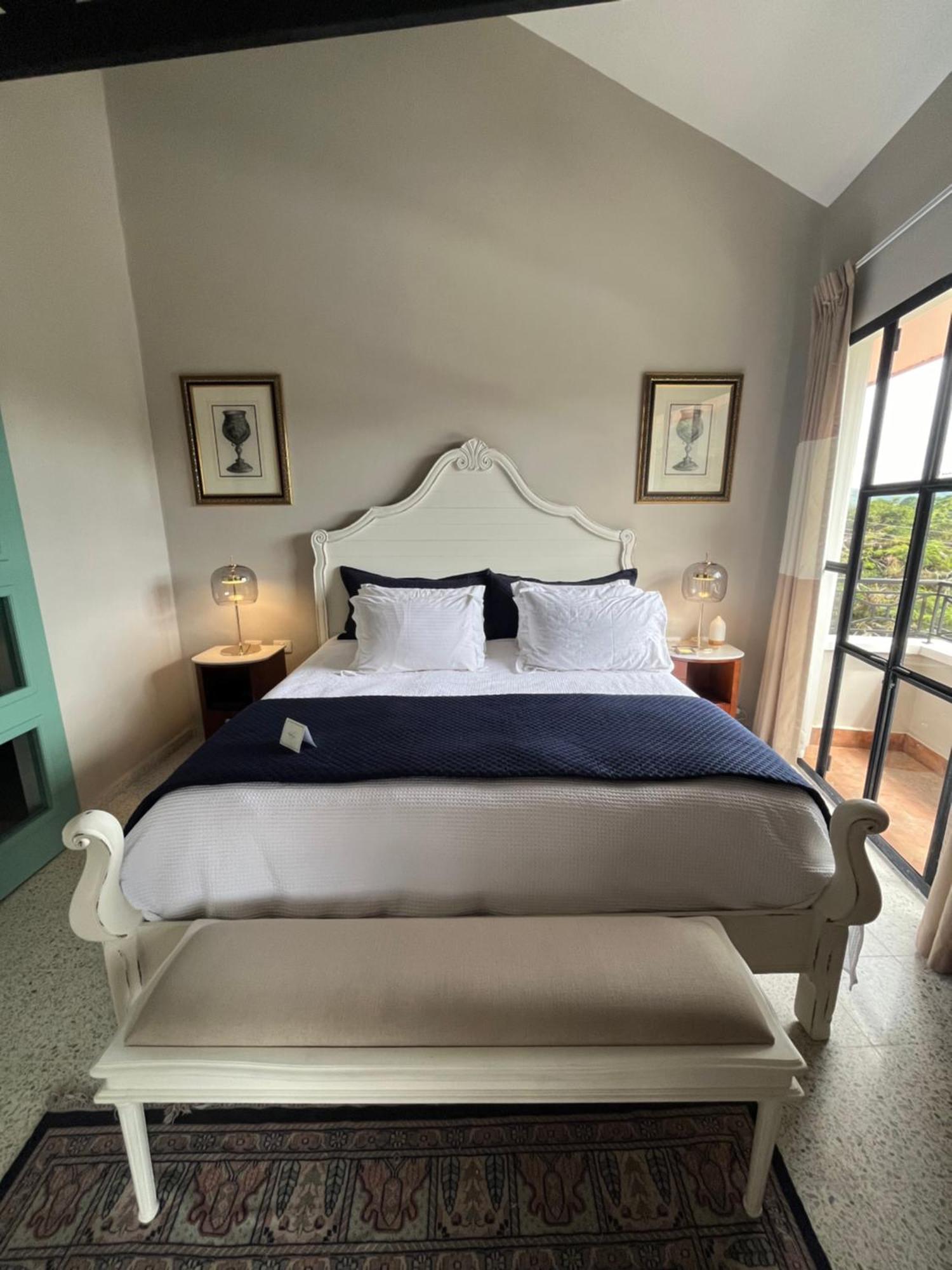Boutique Hotel La Casona Valle de Angeles Bagian luar foto